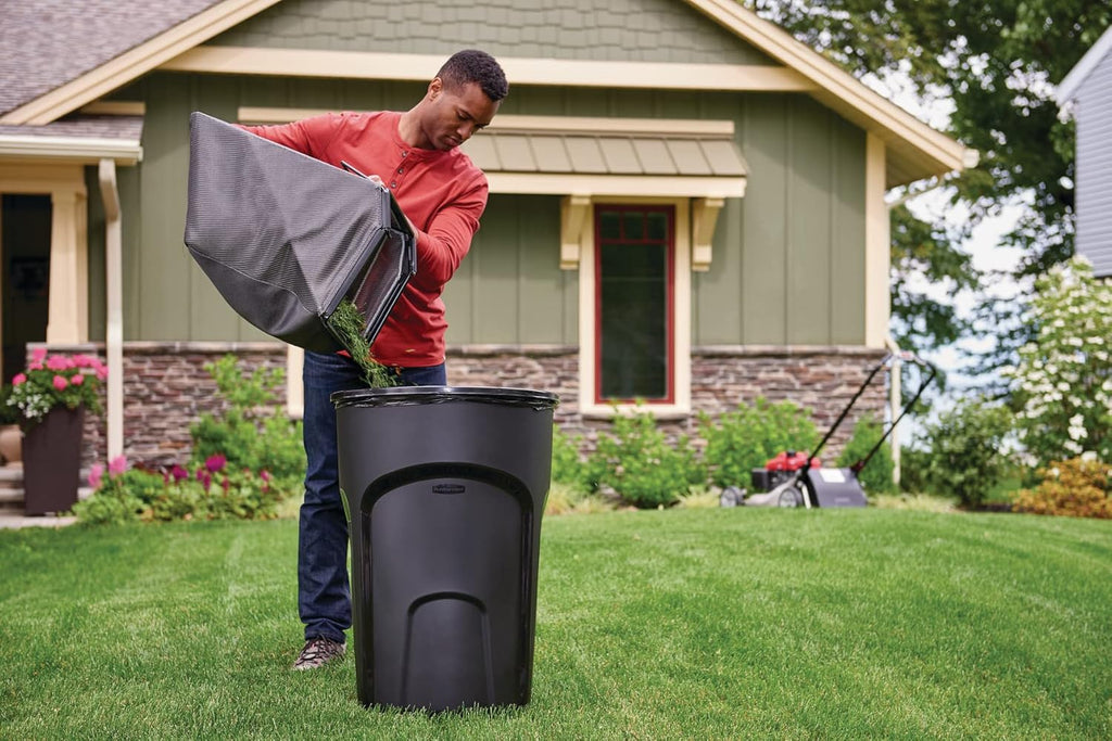 32 Gallon Black Rollout Trash Can R75100