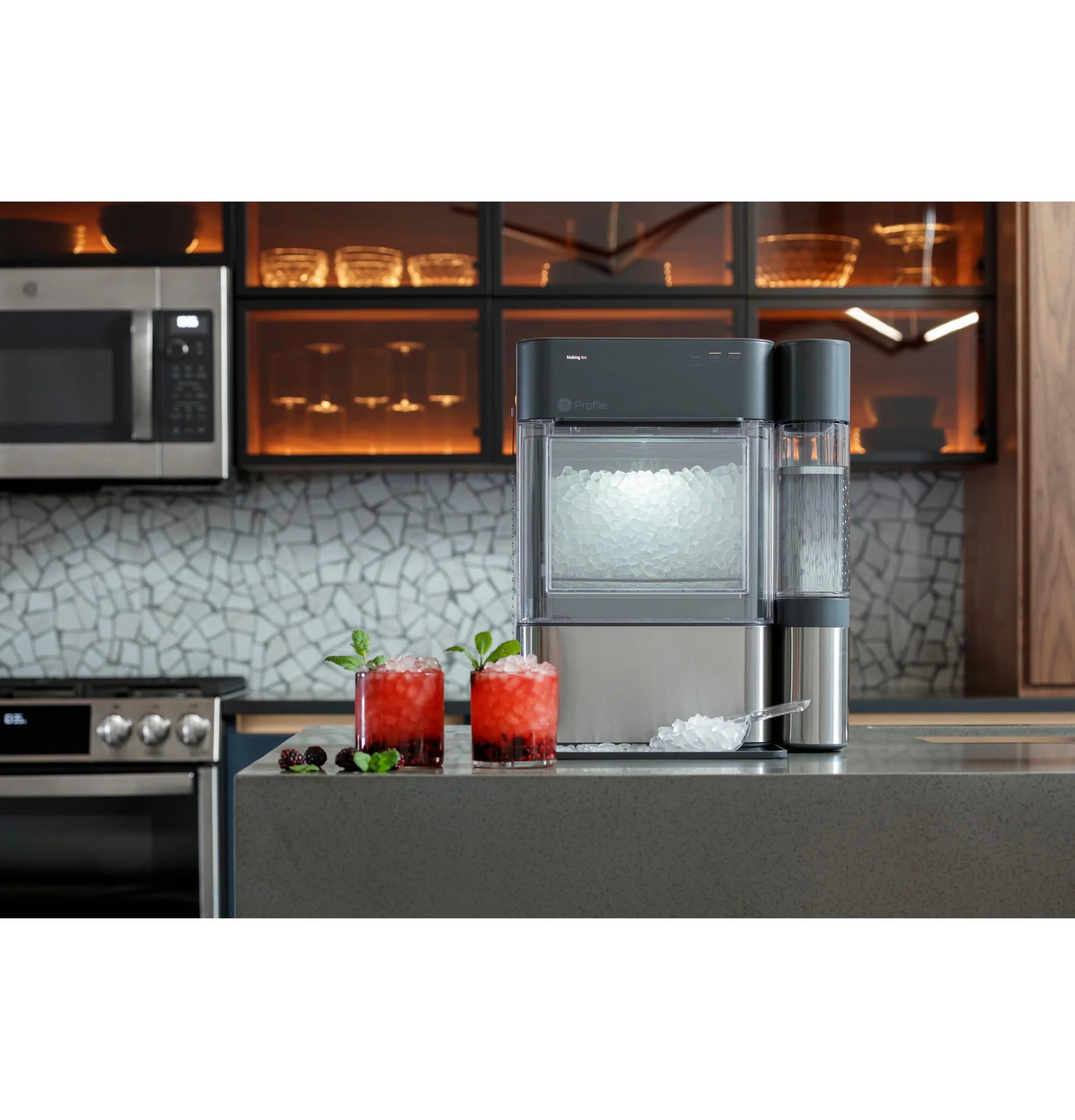 Black Stainless Countertop Nugget Ice Maker W33660