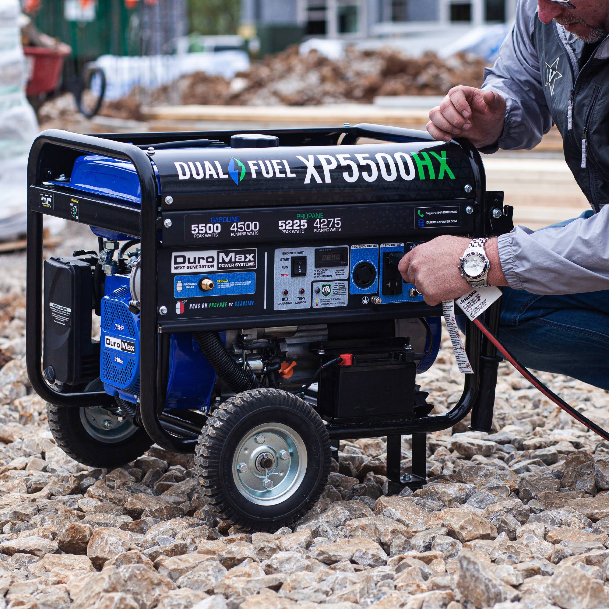 5,500/4,500-Watt Dual Fuel Gasoline/Propane Portable Generator X8569