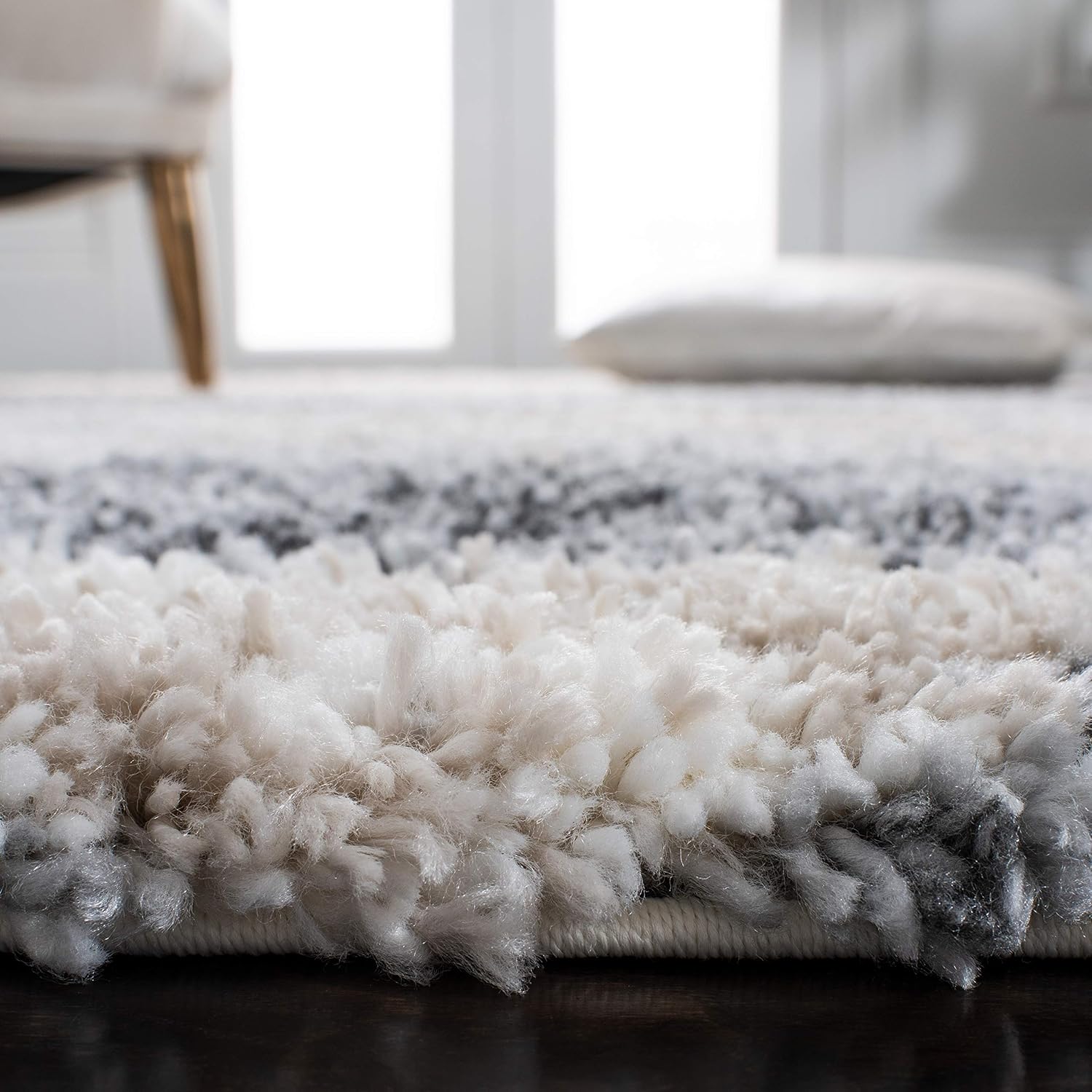 Grey & Ivory 8' x 10' Shag Area Rug I42946