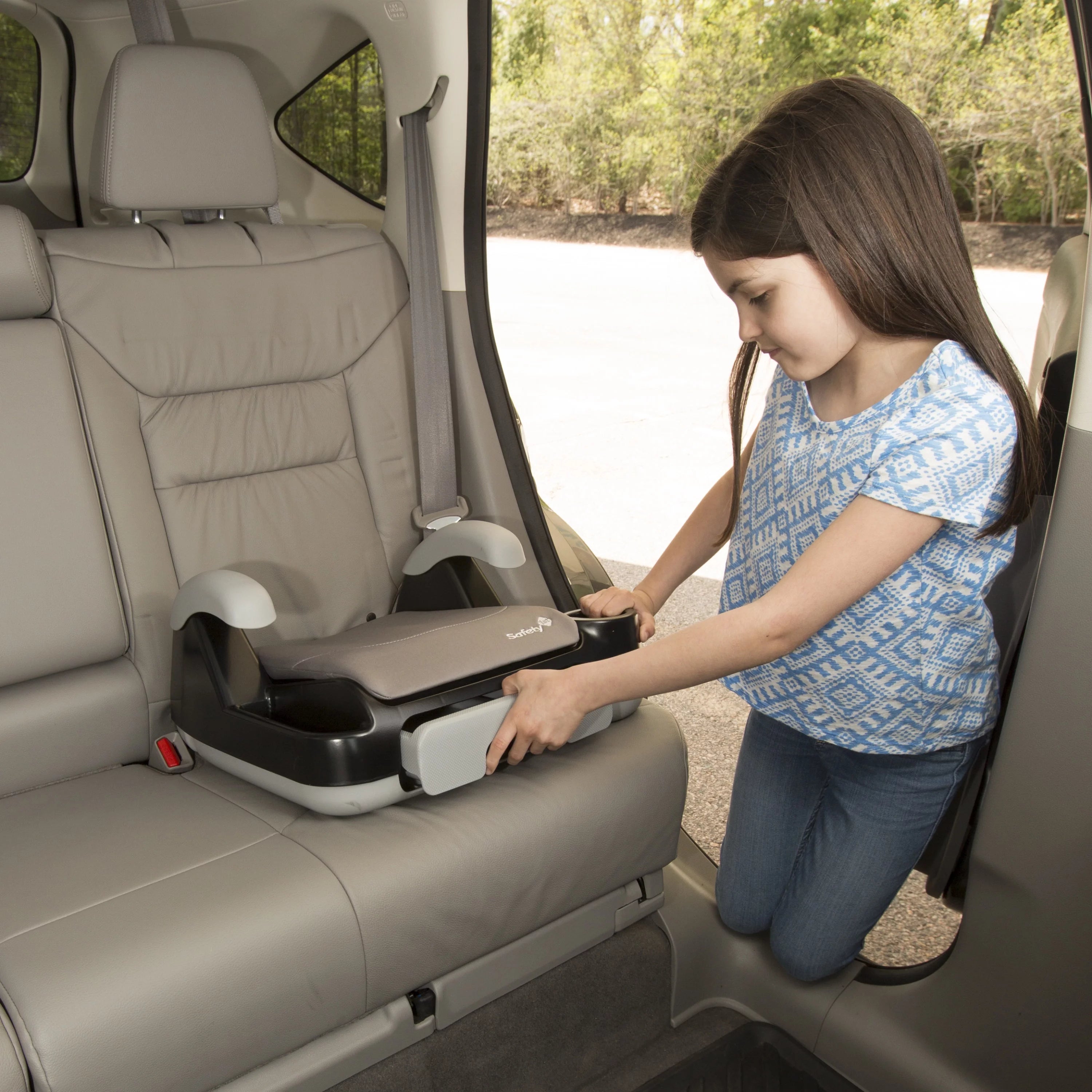 Dusted Indigo Booster Car Seat U595912
