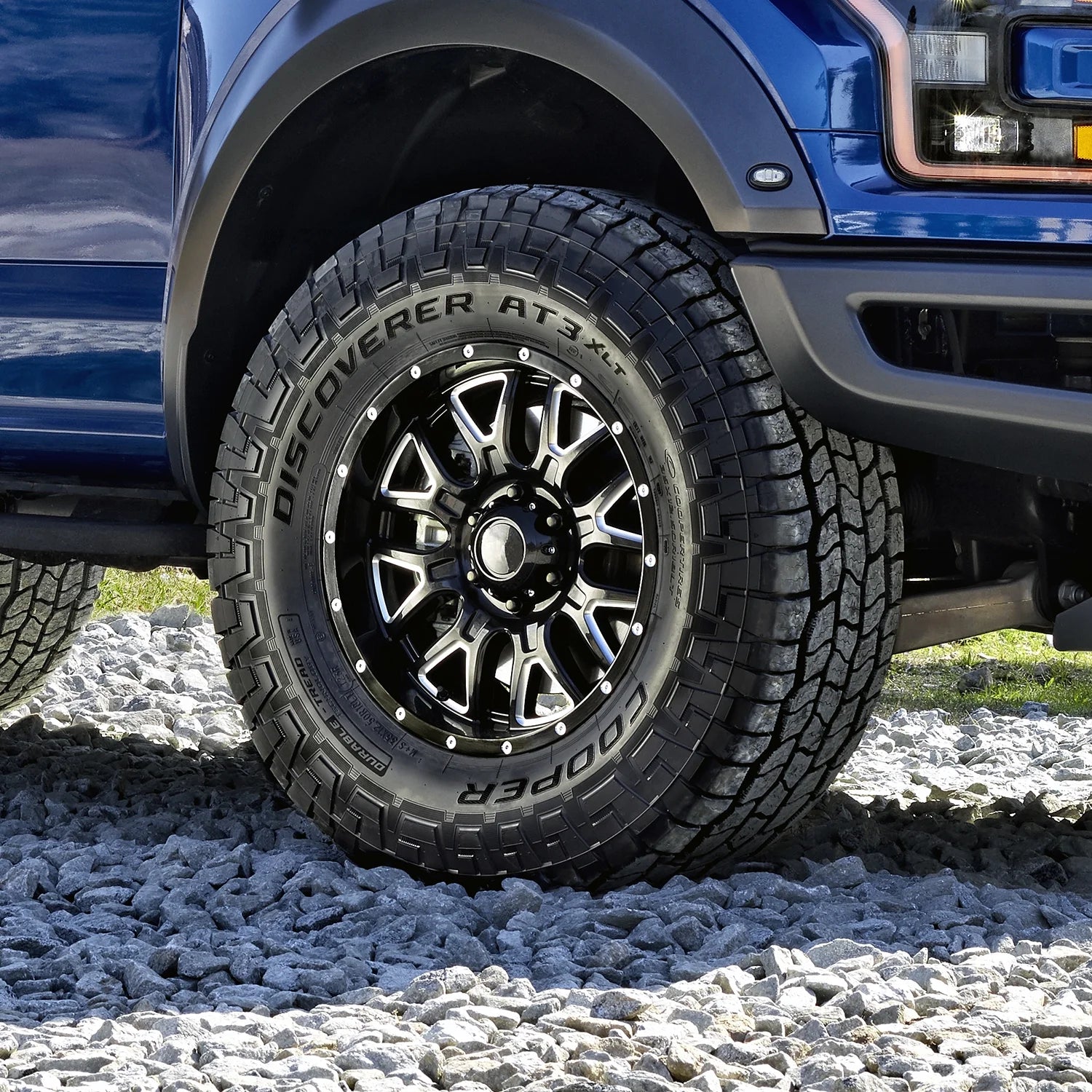 Set of 4 All Terrain Tires 305/70R17 Load E 10 Ply I384367