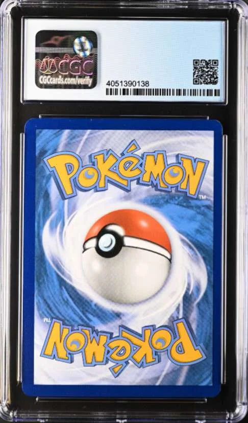 Sylveon VMAX Ultra Rare Pokemon Card Y446401