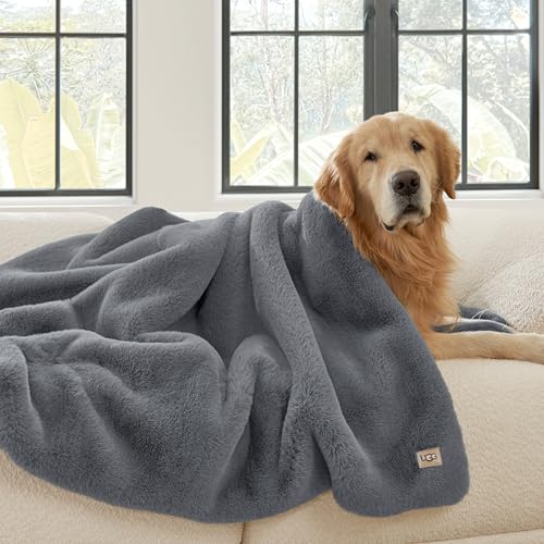 Charcoal Dark Grey 50-inch x 70-inch Faux Fur Throw Blanket A155215