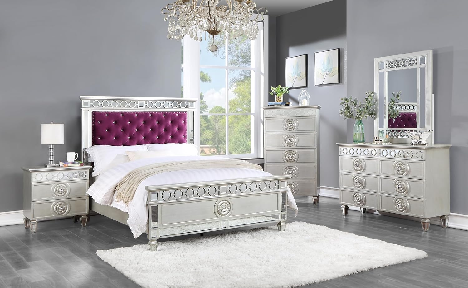 Silver Mirrored Chest L1108