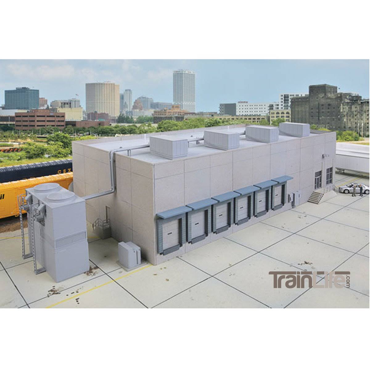 HO Scale Modern Cold Storage Warehouse N1842
