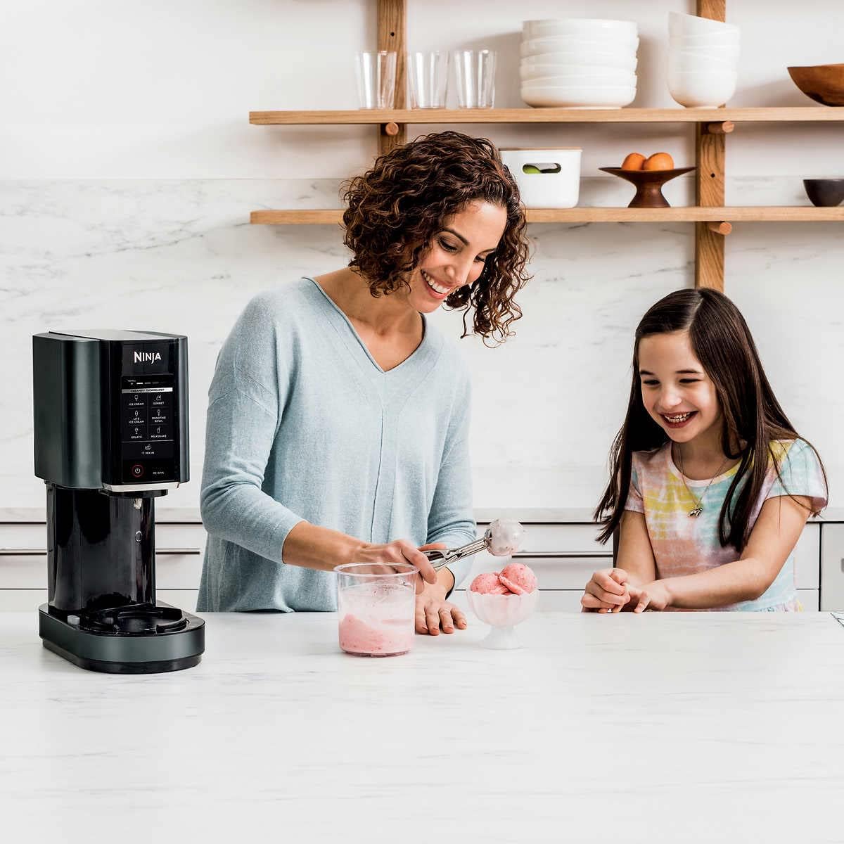 Black Ice Cream Maker with 3 Pint Containers Q74421