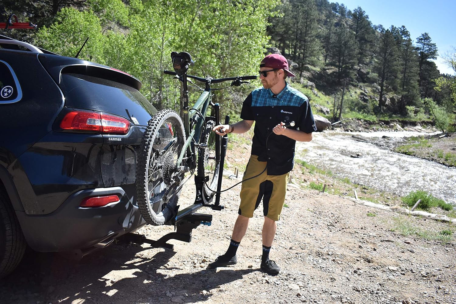 1-Bike Expandable Platform Hitch Bicycle Rack K741