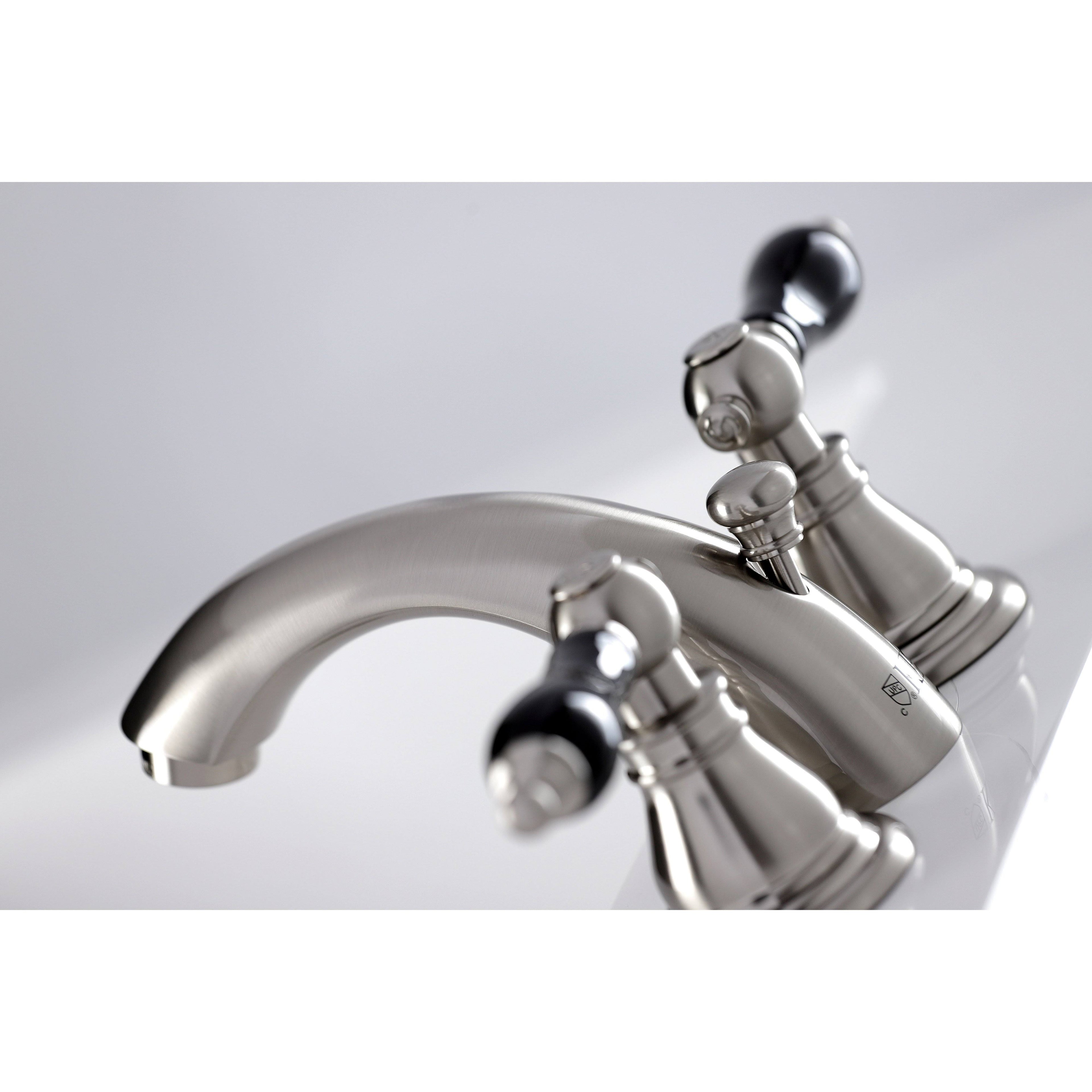 Polished Brass Widespread Bathroom Faucet M3115