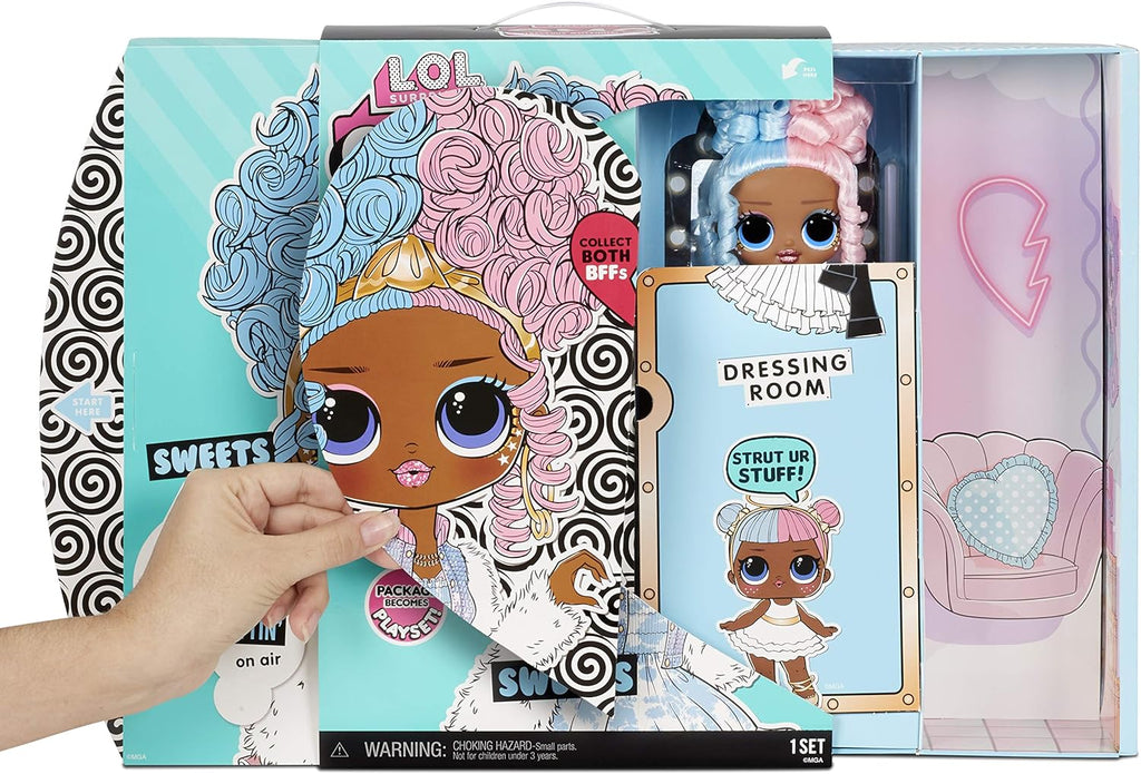 Multicolor Fashion Doll Set with 20 Surprises K220635