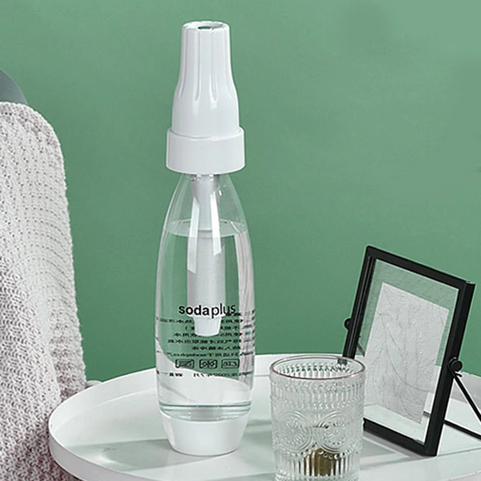 Portable Sparkling Water Bottle Machine for CO2 Cylinder Canister Seltzer Carbonated Water D18387