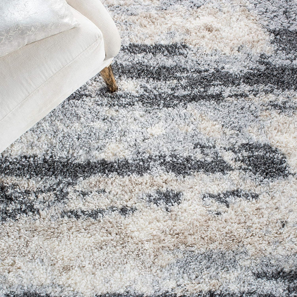 Grey & Ivory 8' x 10' Shag Area Rug I42946