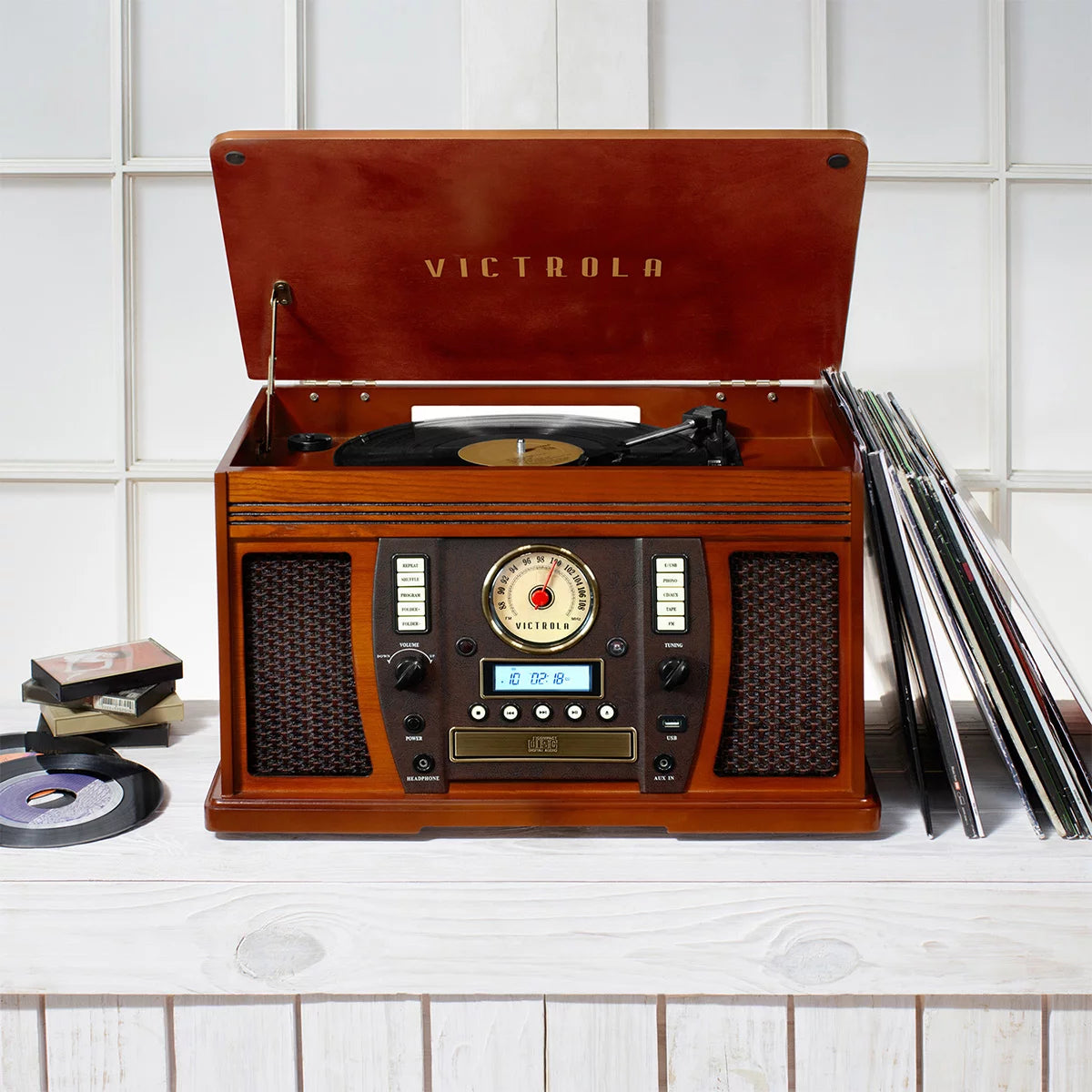 Mahogany Bluetooth Turntable with Built-in Stereo Speakers S860