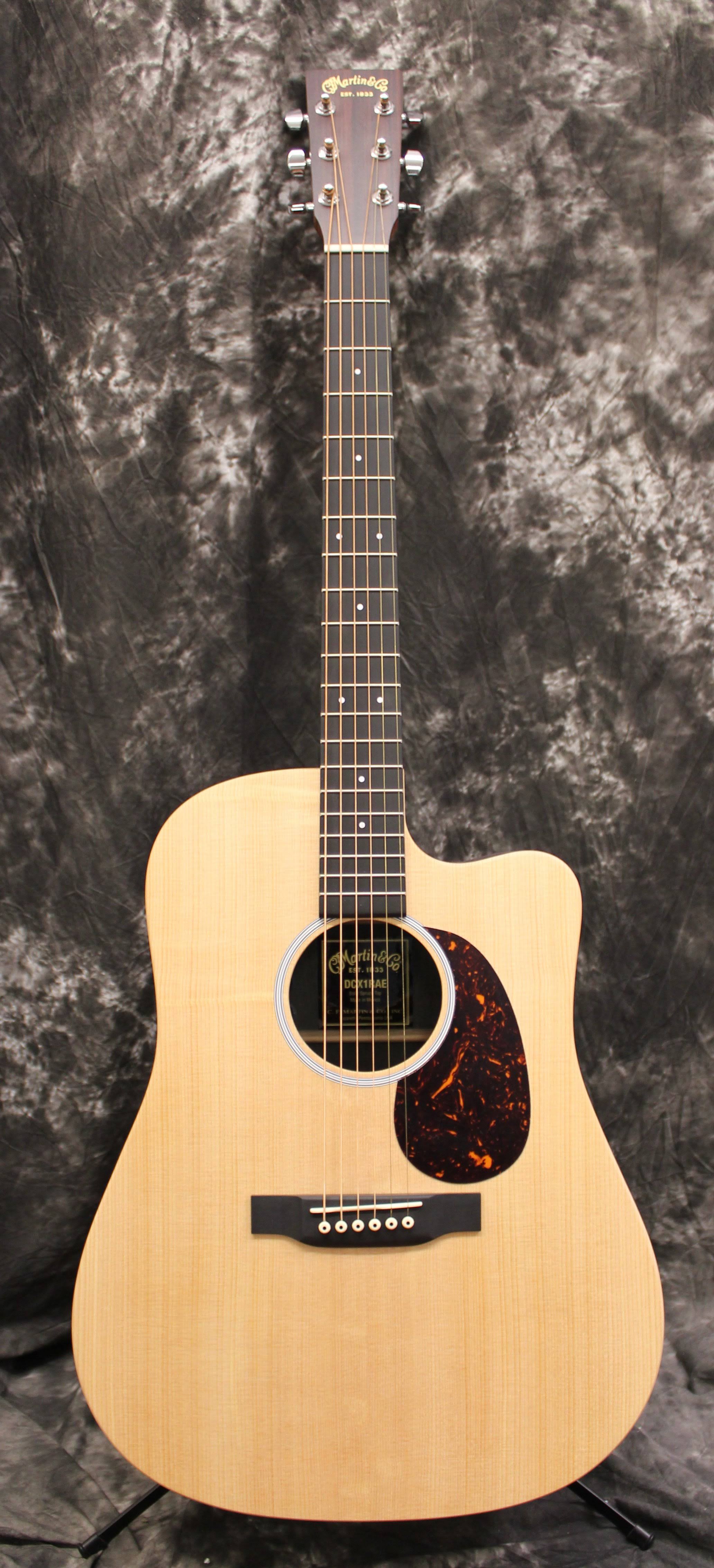 Acoustic-Electric Guitar J80934