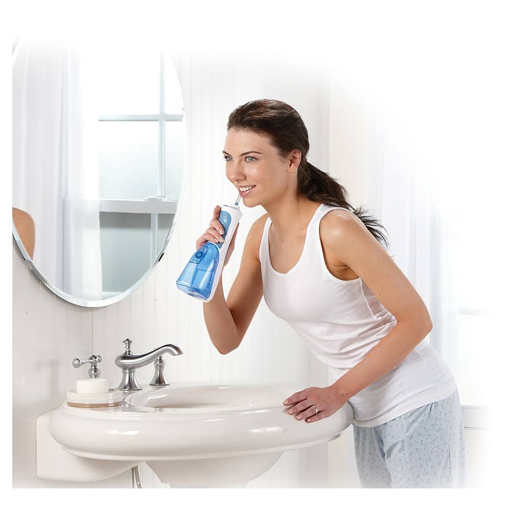 Cordless Water Flosser with Tip Case Z989